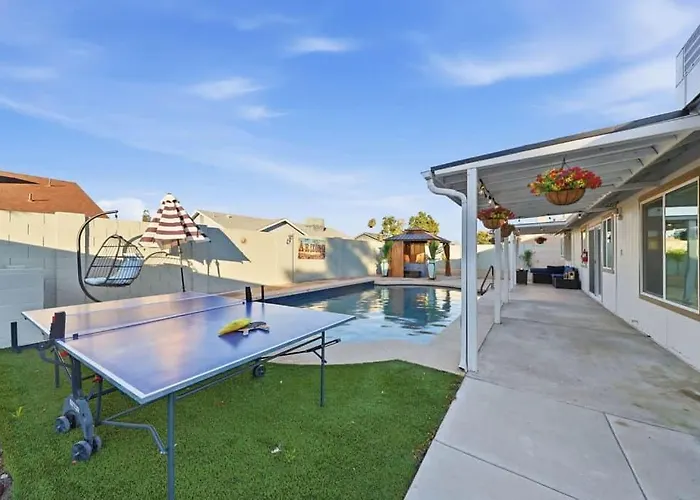 Holiday home Sonoran Sun Retreat On Dahlia - Pool & Hot Tub! *