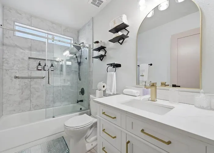 Sonoran Sun Retreat On Dahlia - Pool & Hot Tub! * Peoria