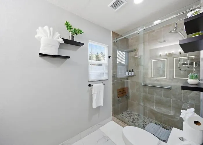 Sonoran Sun Retreat On Dahlia - Pool & Hot Tub! * Peoria