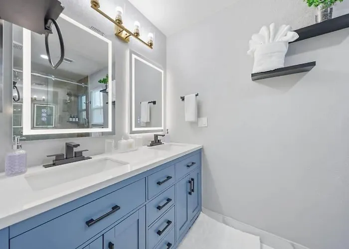 Sonoran Sun Retreat On Dahlia - Pool & Hot Tub! * Peoria