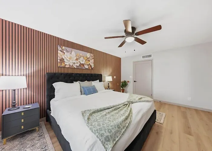 Sonoran Sun Retreat On Dahlia - Pool & Hot Tub! Holiday home *