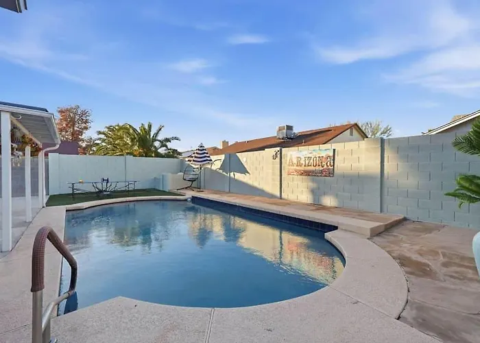 Sonoran Sun Retreat On Dahlia - Pool & Hot Tub!
