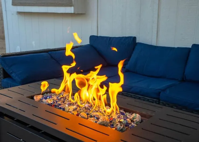Sonoran Sun Retreat On Dahlia - Pool & Hot Tub! Holiday home